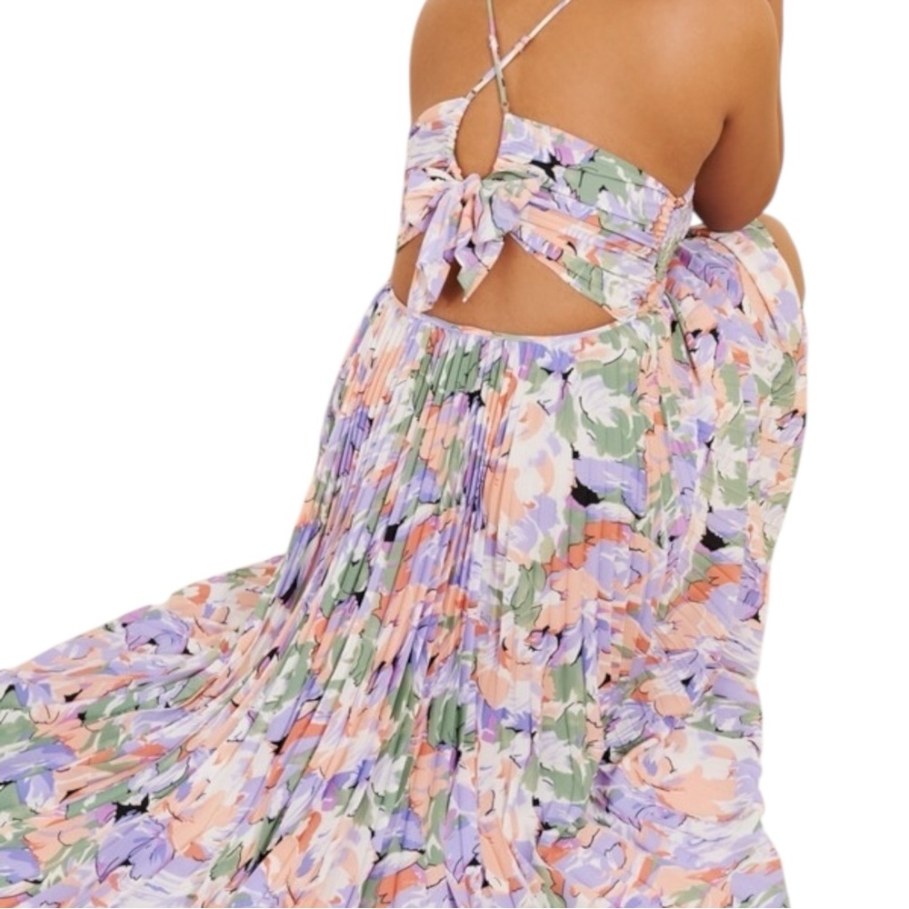 ASTR The Label Blyth Purple Coral Floral Pleated Dress – Size M - Picture 3 of 16